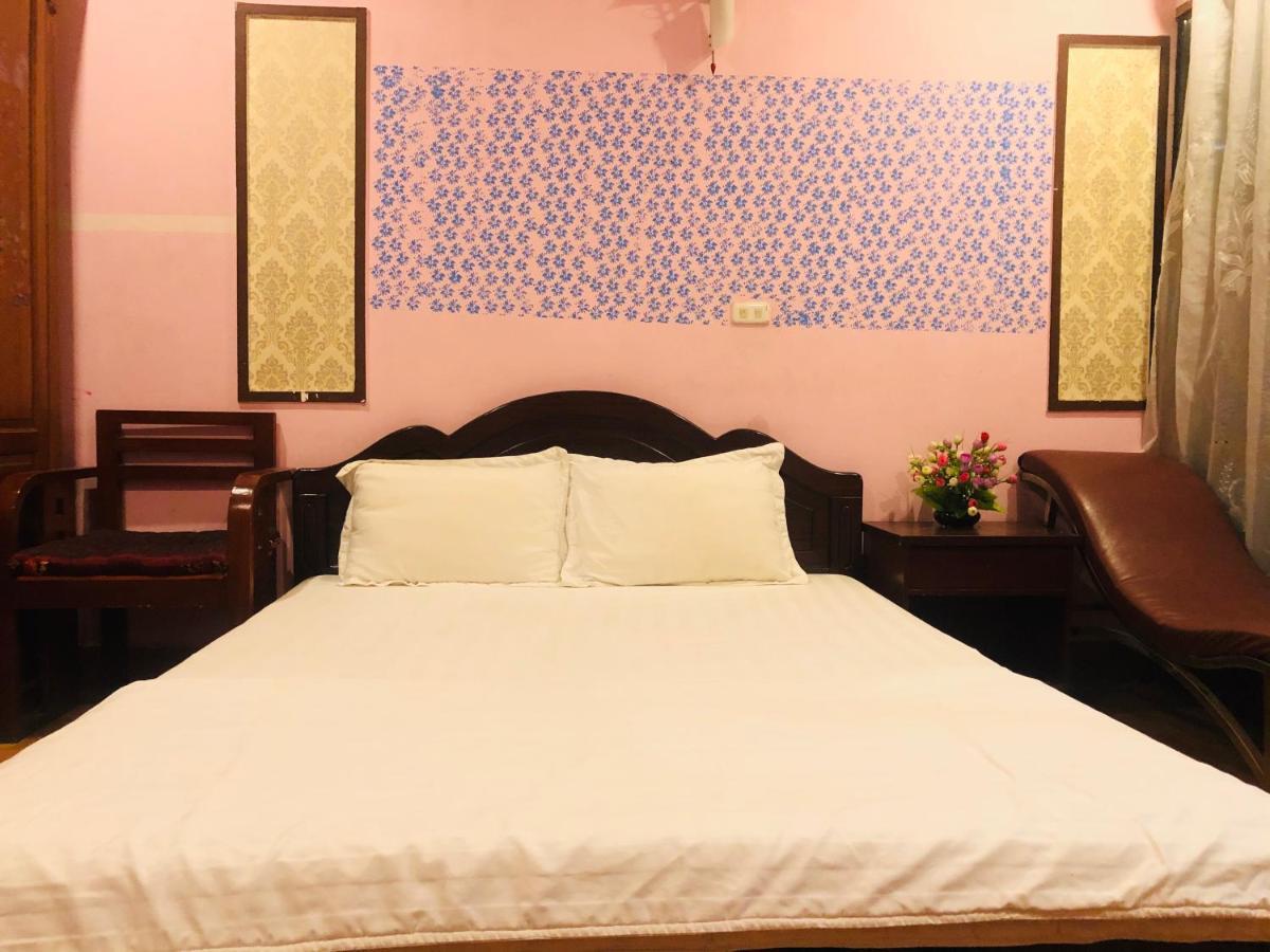 Oyo 1119 Sac Mau Motel Hanoi Exteriör bild