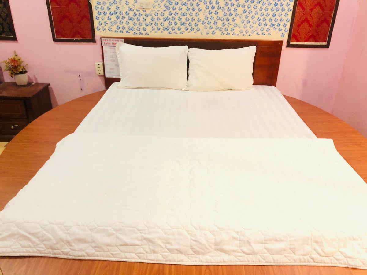 Oyo 1119 Sac Mau Motel Hanoi Exteriör bild